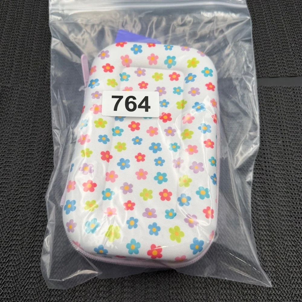 Up&Up Zip-Up Hard Pencil Case White Floral Recycled Polyester 081224001 NWT